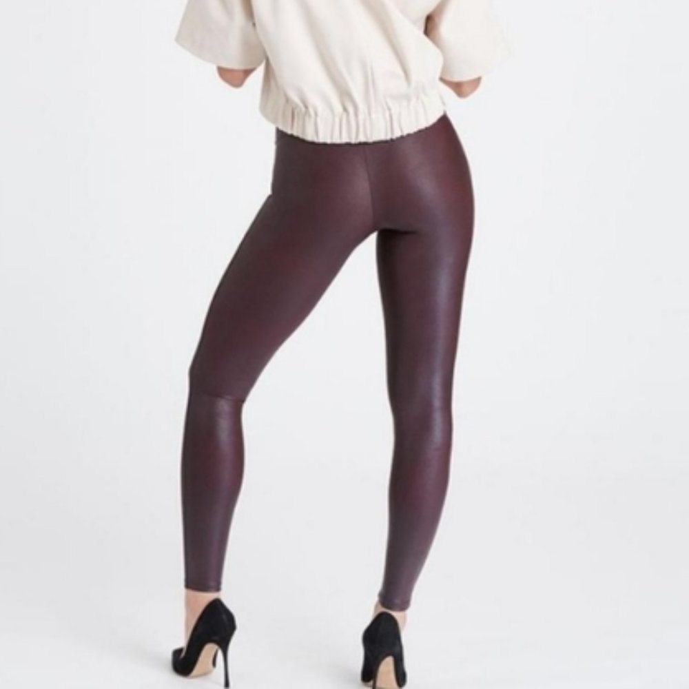 Assets by Spanx Faux Leather Crackle Leggings Hi Rise Wine Black Medium - Picture 8 of 8